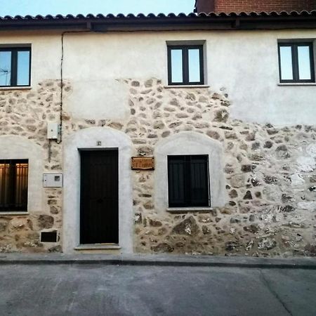 Casa Rural El Enebro 4 Estrellas Наваморкуэнде Экстерьер фото