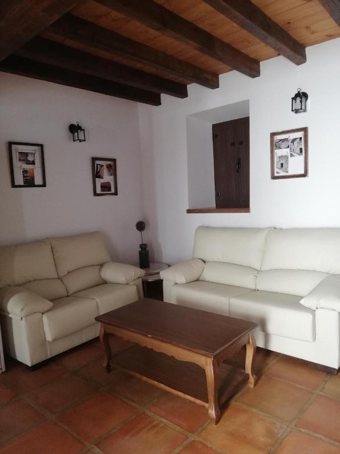Casa Rural El Enebro 4 Estrellas Наваморкуэнде Экстерьер фото