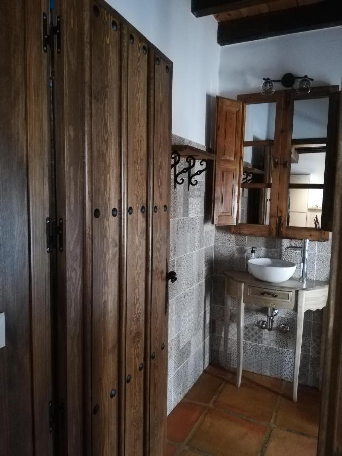 Casa Rural El Enebro 4 Estrellas Наваморкуэнде Экстерьер фото